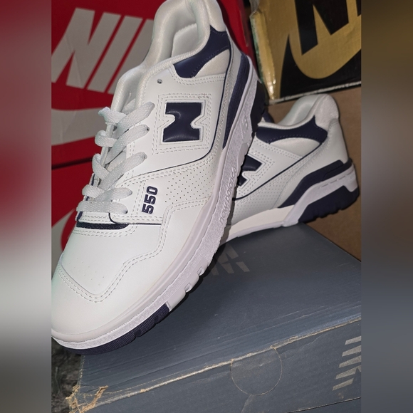 New balance 550 10w 8.5m style code bbw550ba - Picture 3 of 6